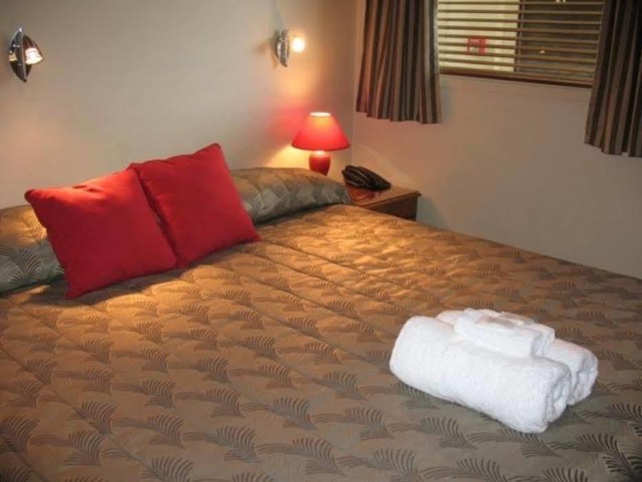 Kauri Motel On Riccarton Christchurch Bagian luar foto